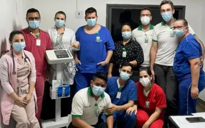 Equipe de enfermagem participa de treinamento sobre eletrocardiograma